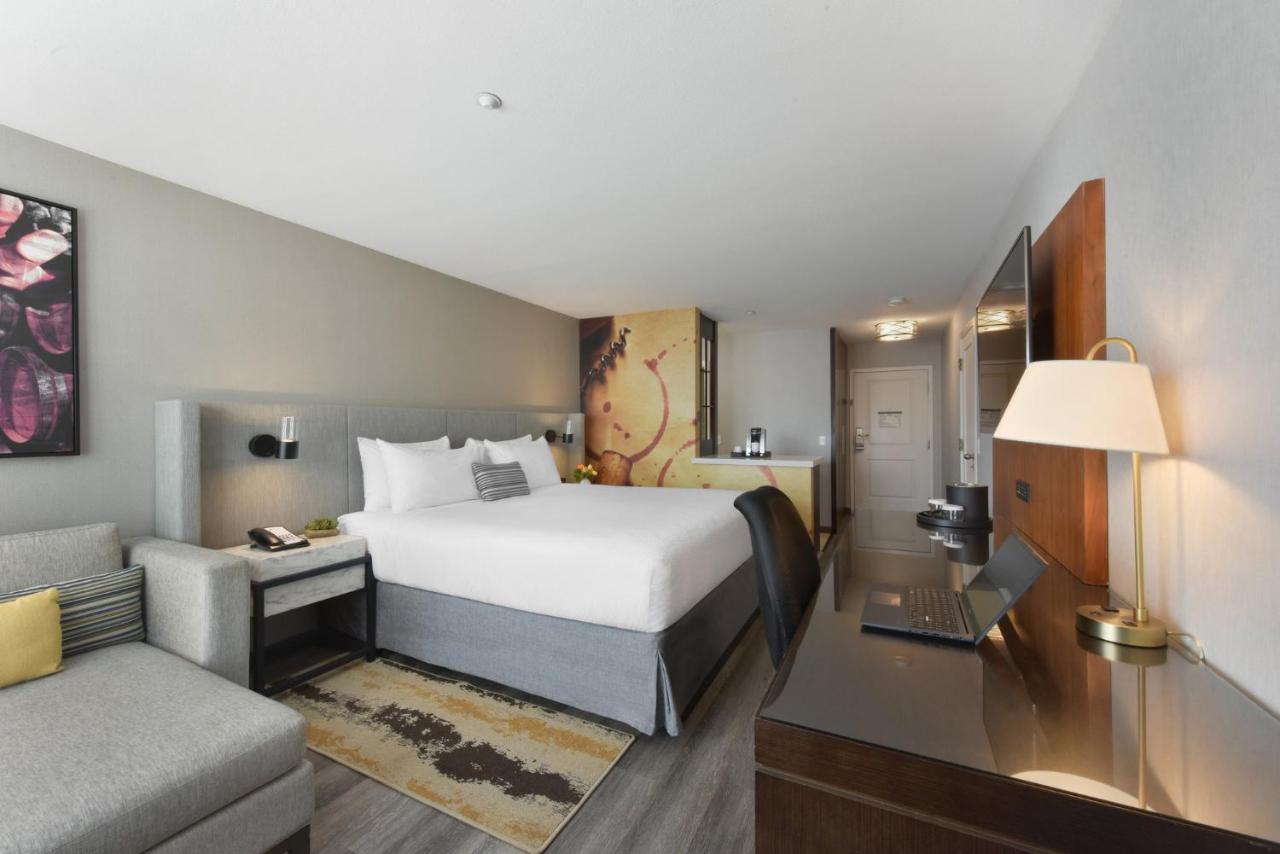 Hotel Indigo Napa Valley By Ihg Dış mekan fotoğraf